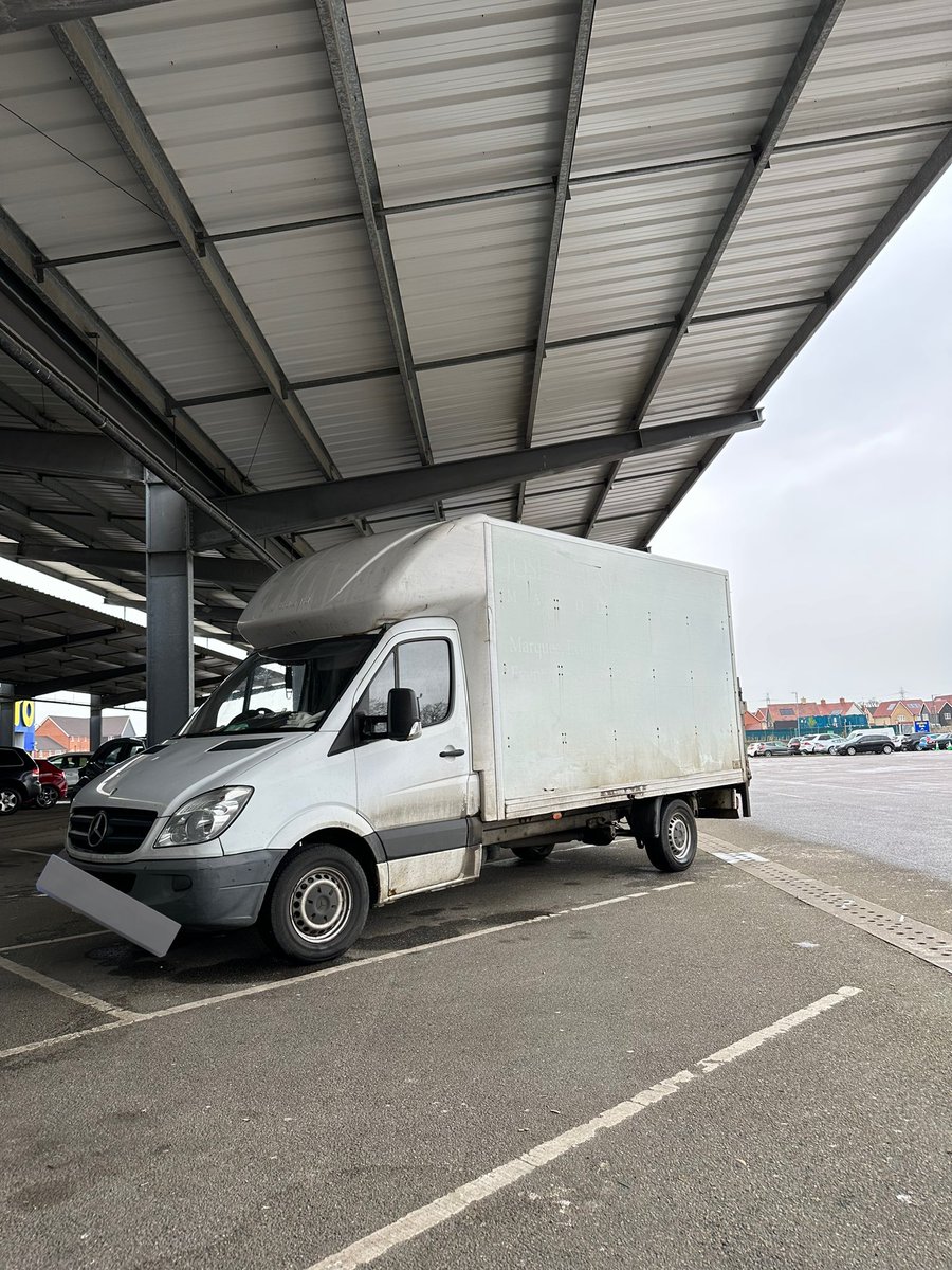 With thanks to our #RoadCrimeTeam and their proactive work in our district, these two vehicles were seized yesterday in #Rayleigh after being used with no insurance, both drivers were reported.
 #WeAreLookingOutForYou