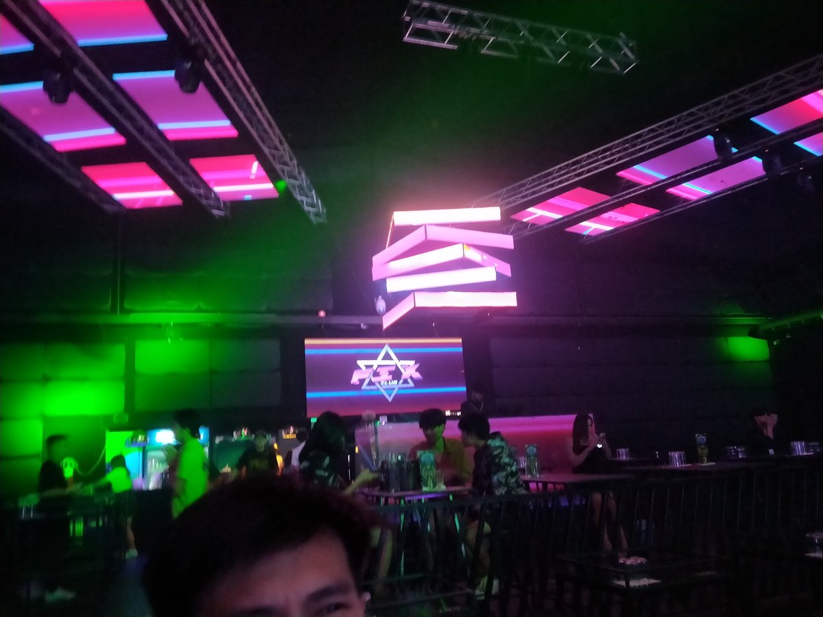 HoneyToxic_'s tweet photo. จะไปไหน กับใคร ก็ได้!!!!!
#FIXCLUB #สกลนคร https://t.co/aUQeMR4ZdI