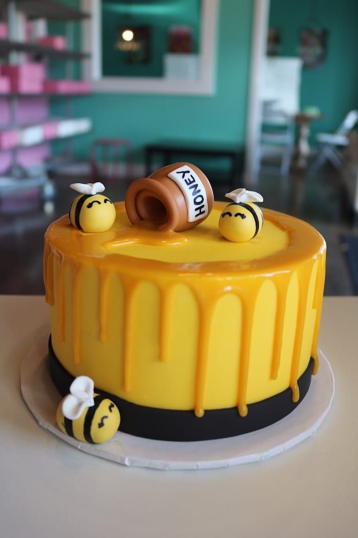 combcoffee's tweet image. 🐝 . . . Pedido: combo bees

De: @K0OLK1DS
Para: @thdbowen 

Mensagem: eu te amo demais, obrigado por ser o melhor amigo do mundo ✨💛