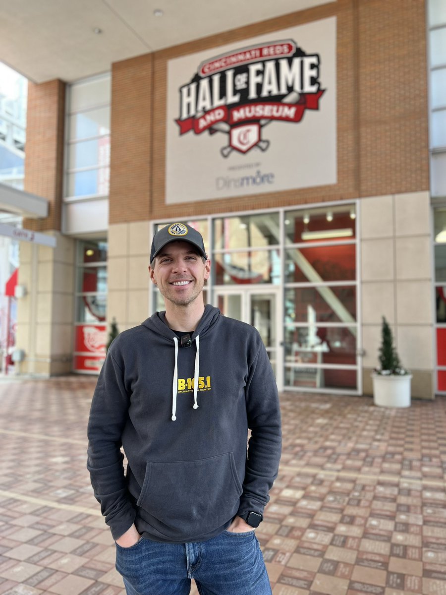 jessetack's tweet photo. Great first visit to @redsmuseum in 18 years of living here. It’s huge inside and twice as big as the next biggest museum in St. Louis. Worth visiting! #reds https://t.co/yVAxs7CpLX