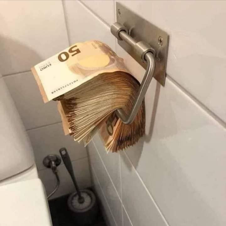 Cash is trash

#Bitcoin fixes this