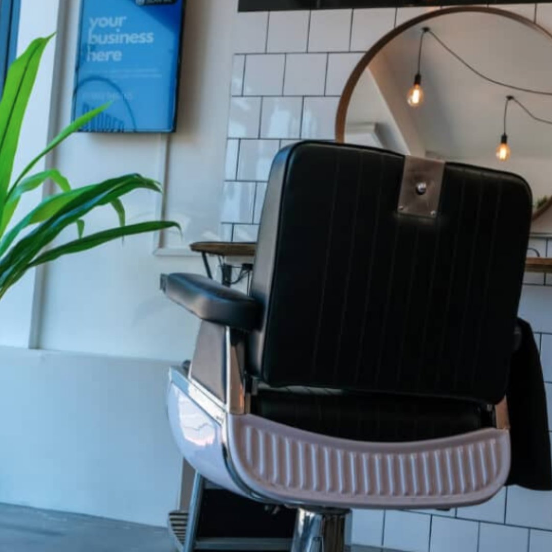 #ContextualAdvertising can be a really effective way to #advertise to your #TargetAudience.

Find out more about how #DOOH advertising can help you #advertise your #business: bluebillboard.co.uk/digital-out-of…