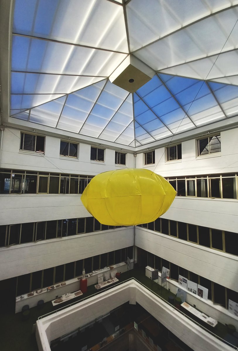 NuriaP9's tweet photo. Bicho amarillo se apareció en a @fetsac ...
Creo que a #pradapoole le gustaría verlo flotando dentro de la #etsac
#architecture #inflatable #arquitectura #efimera #hinchable #arquitectasquehacencosasraras #bicho #arquitecturaorganica #coruna #acoruna @sisosb46 https://t.co/TgIi5VFY1L
