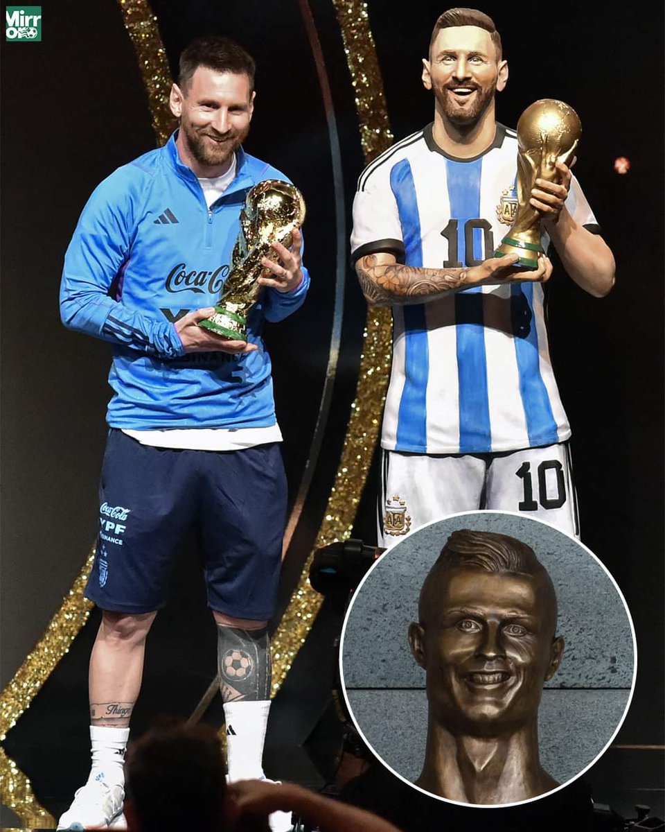 MirrorFootball: “The only thing better than one Lionel Messi... The World  Cup winner has won the 𝒓𝒆𝒂𝒍 𝒃𝒂𝒕𝒕𝒍𝒆 with Cristiano Ronaldo - best  statue 🐐.”, image size:960x1200
