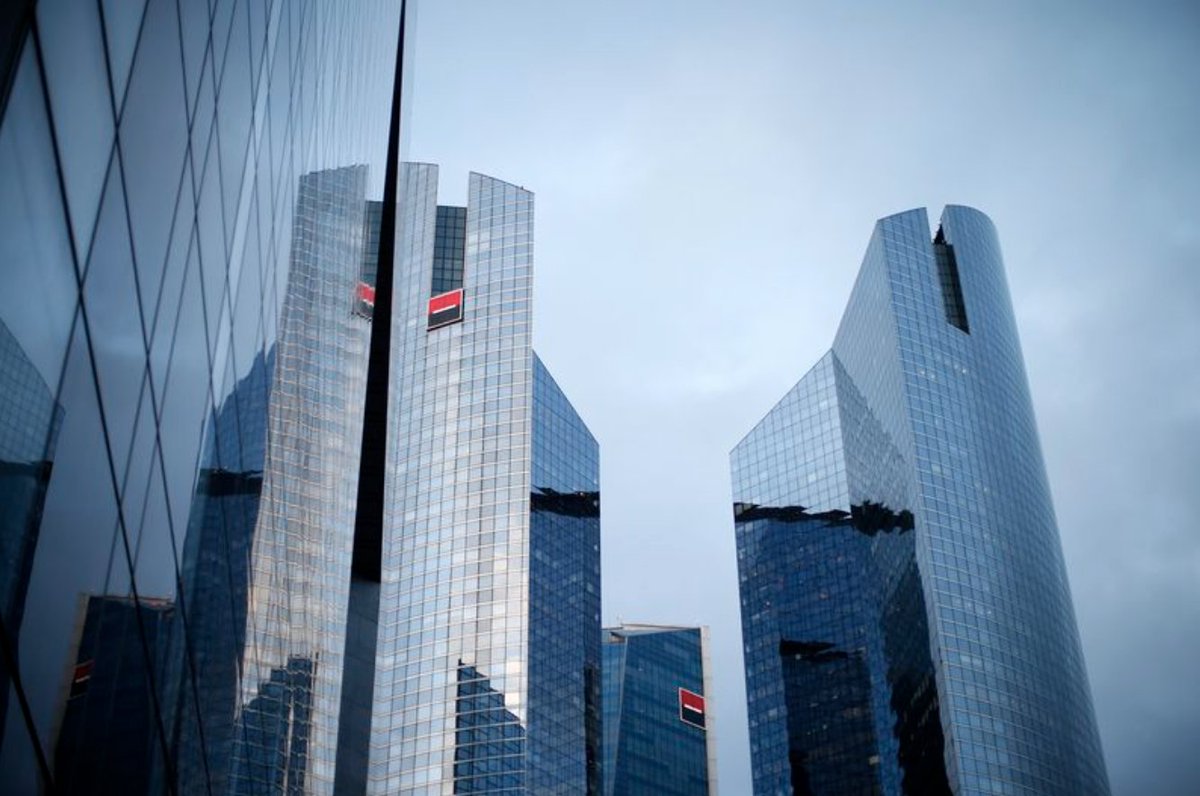 TechInsightt's tweet photo. #actufinance Soupçons de fraude fiscale géante de plus de 140 milliards d'euros: Perquisitions en cours à la #societegenerale #HSBC #BNPParibas #Natixis #Exane https://t.co/biF9xpKO7N