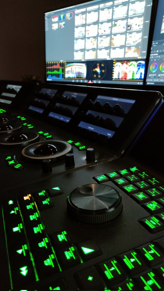 dickij10's tweet photo. Grading on the Advanced Panel in London today.
#DaVinciResolve #colourgrading #digitalcolorist #colorgrading #filmmaking #contentcreation #independentfilm #indiefilm @Blackmagic_News https://t.co/jisg0iI5Pu