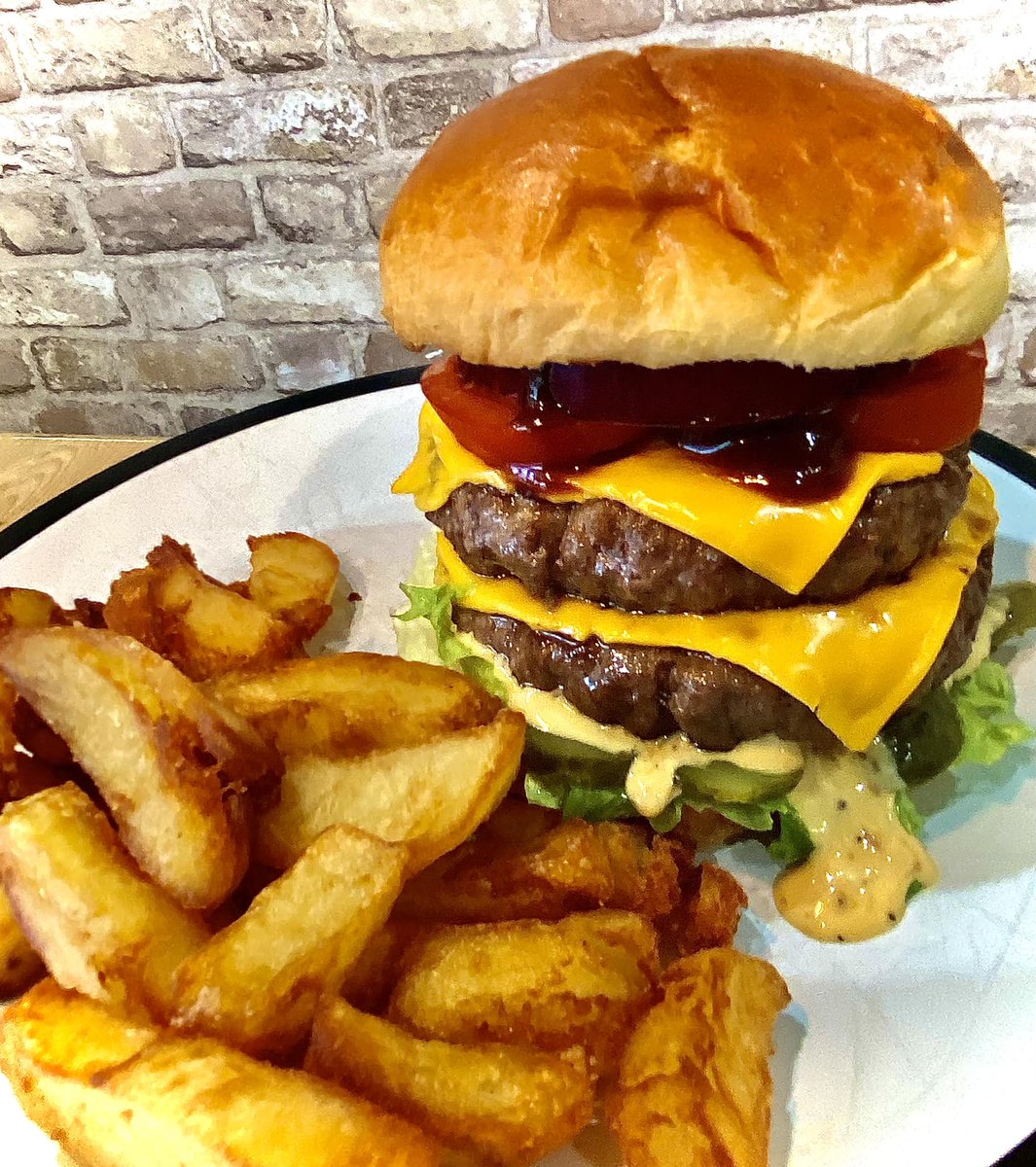 Rate My Plate on Twitter "Homemade Burger & Chips by Scott"