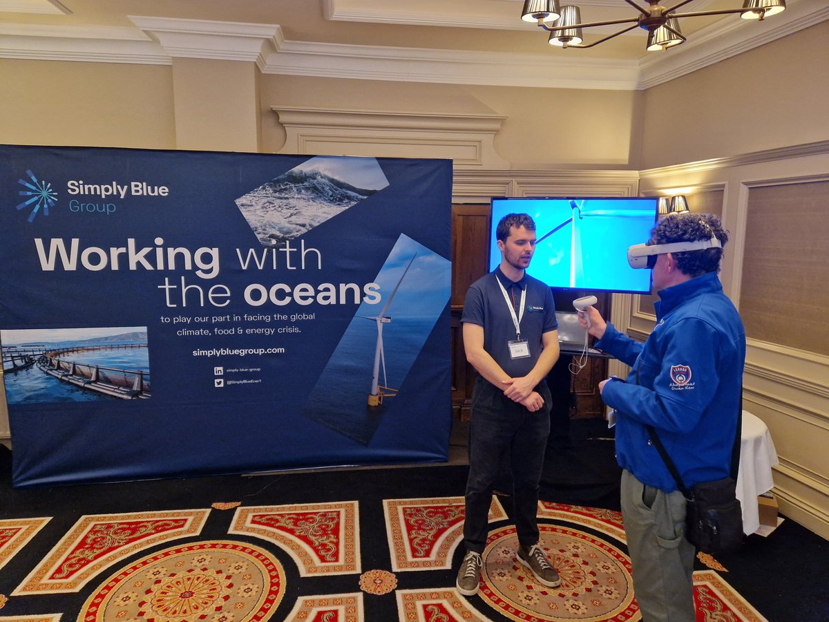 marie_prior's tweet photo. Delighted to welcome Councillor @JnyFlynn to the @SimplyBlueGroup public consultation in @TempleGateHotel Ennis Great to have opportunity to discuss #floatingoffshorewind with local reps https://t.co/heYN7Xddk9