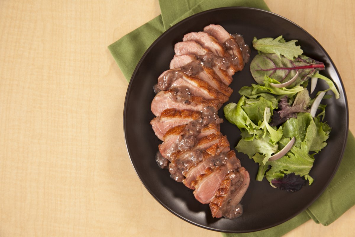 There are many great reasons for choosing duck breast for your next dinner or special occasion. It is healthy, versatile, and tastes fantastic. Learn more in today’s blog post. 🦆 #ExploreDuck Check out our blog here 👇 bit.ly/3Z9Tmsy