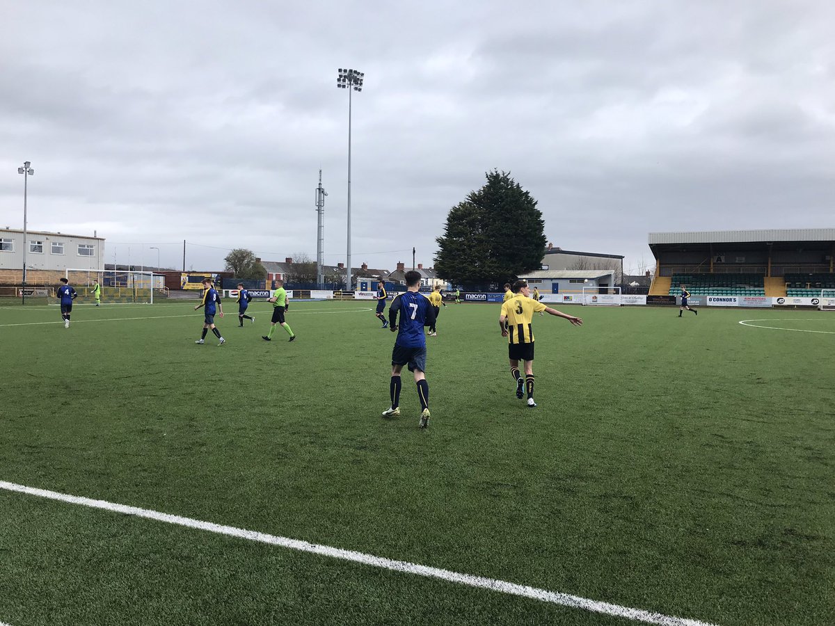 PROUD!!!! That’s the ONLY word ⭐️ ⚽️ <a href="/WelshSchoolsFA/">Welsh Schools' F.A.</a> champions! <a href="/NewportH/">Newport High School</a> the boys running out 4-2 winners against a quality Milford Haven team. Unbelievable boys! UPTHEPORT <a href="/NhsThrive/">ThriveNHS</a>