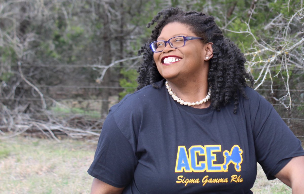 CoburnCori's tweet photo. In Sigmaland I’m known as the
PRHOficent Leader of MBS R13… the Ace 1️⃣
#IYKYK 💙💛🐩 #SGRho 
#Sigmaversary
#AceClub #D9 https://t.co/CQoaWlRHMr