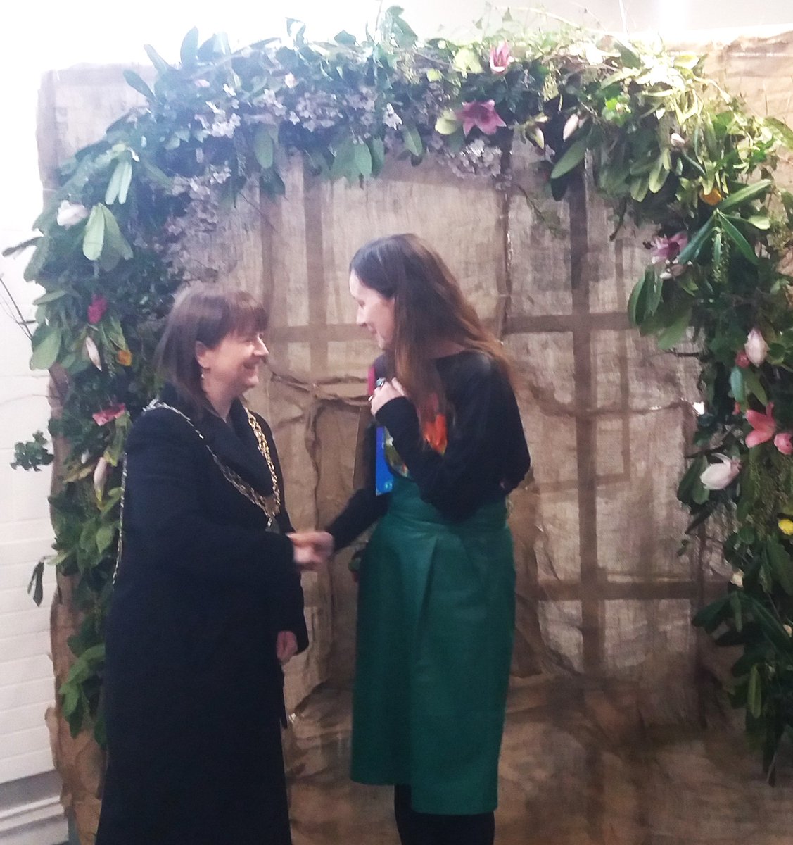 nearfm's tweet photo. Today @LordMayorDublin @caroline1conroy opened @ColDhulaigh Floristry course 2 days pop-up shop “Wild Blooms”; all welcome to visit Killbarrack campus 28-29/03/23 from 10-14 hrs, proceeds going to @FOHomeless charity. #Nearfm #cdcfe #floristry @CityofDublinETB @fererroroche https://t.co/dT5xCAK4CG