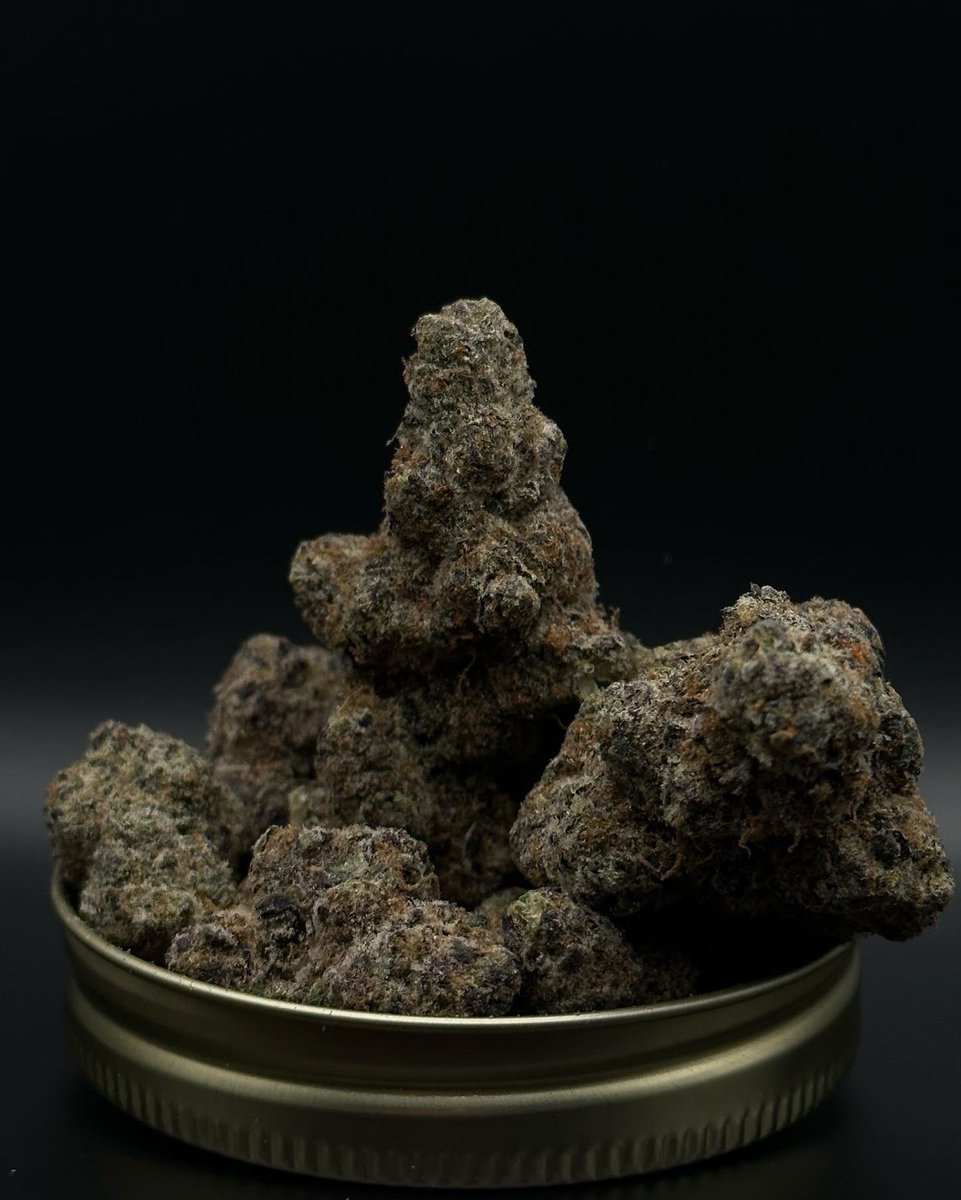 DELUSIONS by Baby Lung Co. Very intense smoke. Captivating you with a very sweet / candy like nose &amp; all the colors we love on our buds. Matched with a creamy, savory smoke, you won’t want to stop smoking it until it’s too late and you’re locked to the couch.