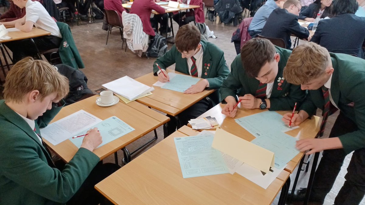 WGS Maths Department tweet media