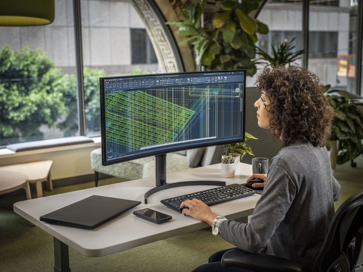AutoCAD's tweet photo. Welcome #AutoCAD2024: Trusted by millions, built to accelerate creativity. Unlock insights, automations, and machine learning features in 2D and 3D design workflows. https://t.co/FmiyaG0KwM https://t.co/EVHV3o2CSr