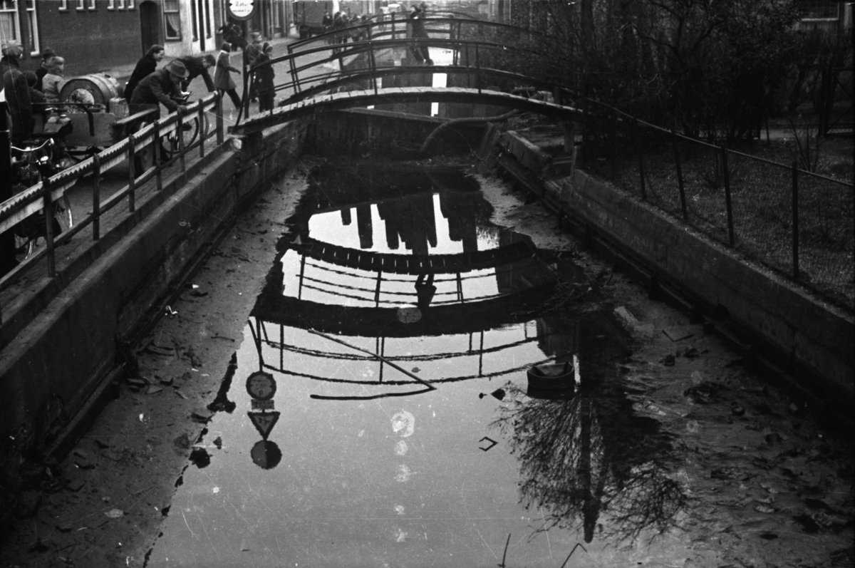 Historisch spreekuur op zaterdag 1 april 2023 van 13.30 tot 16.30 uur in de Kaaskelder, Hofboerderij. Voor iedereen met vragen of informatie over de geschiedenis van #Wateringen en #Kwintsheul. De toegang en de koffie zijn gratis. 

Laat weten dat je komt: fb.me/e/Qnodev5Z