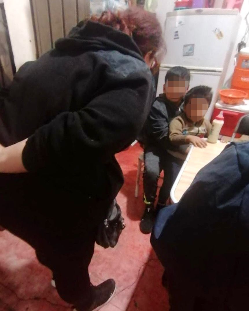 TSJMorelosOf's tweet photo. 👩‍👧‍👧👩🏻 RESTITUYE EL H. TSJ A DOS NIÑOS QUE HABÍAN SIDO SUSTRAÍDOS 👦🏾👦🏾

🔗 https://t.co/itNjatUseo 🔗 https://t.co/r8v0ncjmHS