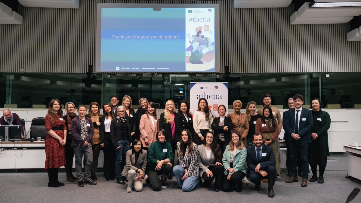 eliamepgr's tweet photo. 👩🧕🏿How can we better support migrant women entrepreneurs, easing their integration into EU society?
🎯The #AthenaProject policy recommendations, led by #ELIAMEP, offer 10 proposals and were announced at the @EU_EESC and can be found here: https://t.co/dcdoJaxJuX https://t.co/AhXNysUxG0