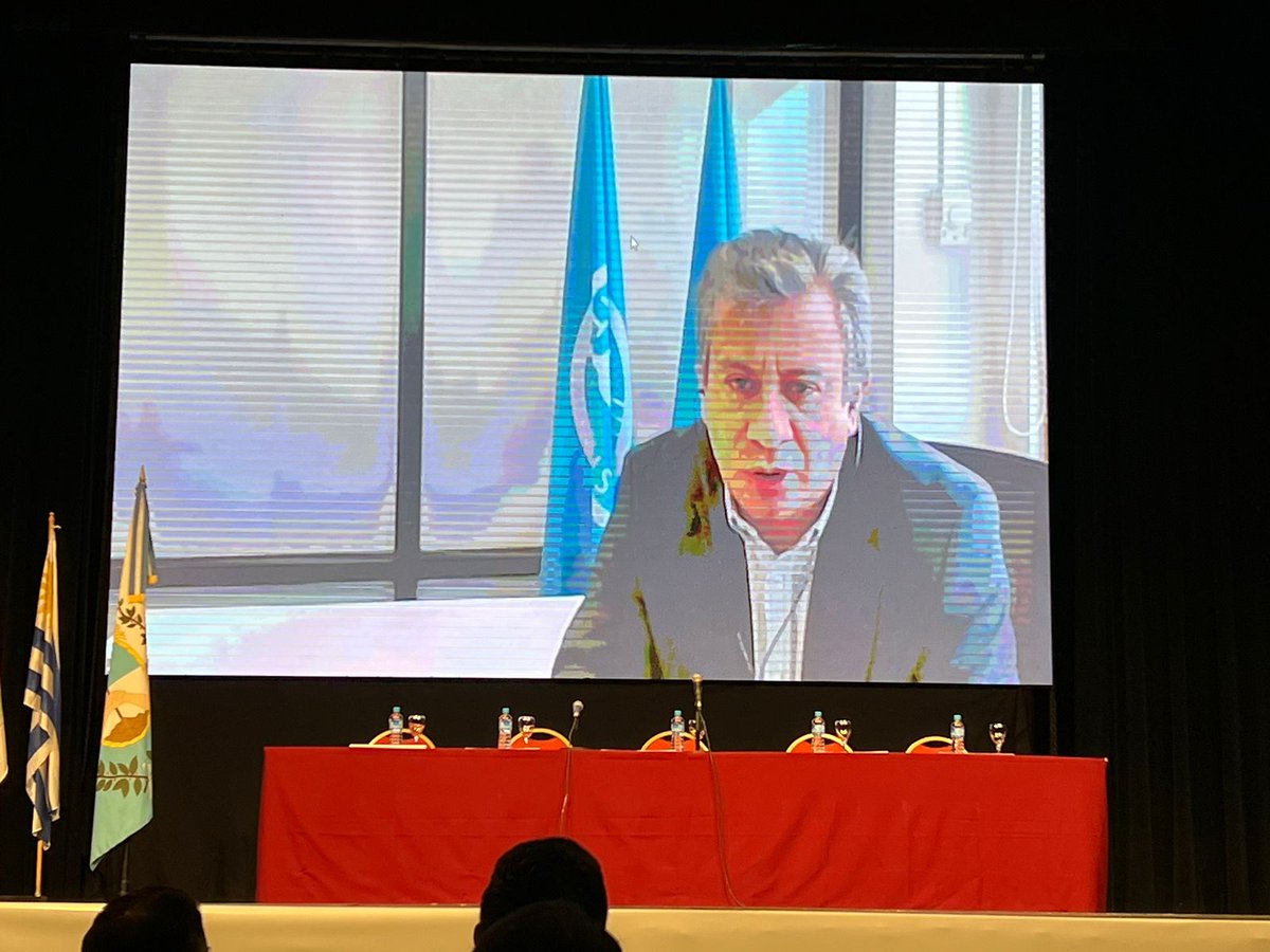 FAOArgentina's tweet photo. . @JorgeMezaFAO en #CONFLAT 📢 "Es necesario detener la deforestación y la degradación forestal, restaurar los bosques y territorios degradados y fomentar la utilización sostenible de estos, pero también construir cadenas de valor forestal sostenibles" https://t.co/vXf9IjVeU7