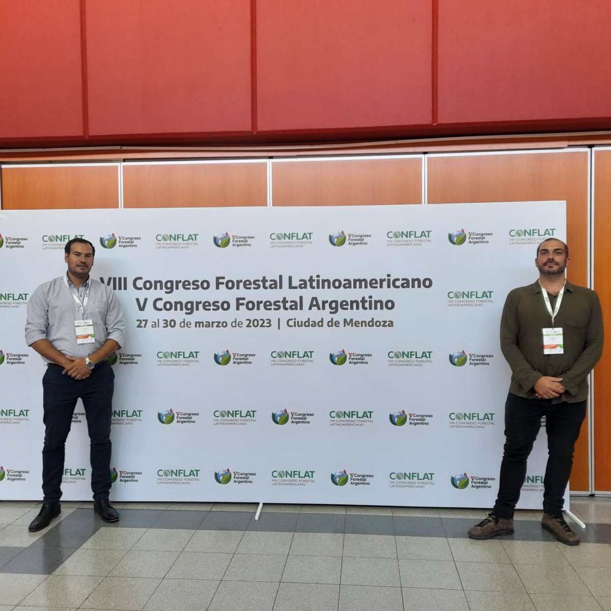 ALLCOTGROUP's tweet image. Hoy es la 2da jornada de #CONFLAT2023 y estamos participando en la sesión &quot;La experiencia y proyección internacional” de 12-1pm [ARG]. Conoce a los ponentes de esta sesión y siéntete libre de iniciar una conversación con nuestro equipo 📩 ja.ag@allcot.com 📩 fw.ext@allcot.com