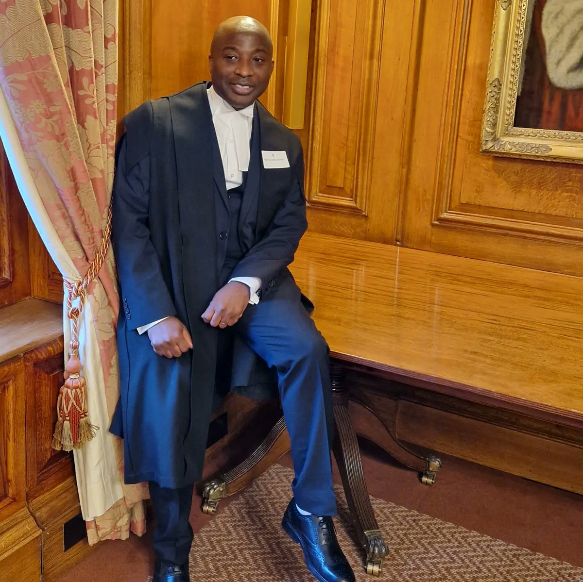kofo_david's tweet photo. Honoured to have been called to the bar at Inner Temple @TheInnerTemple with 51 others on Thursday as a #barrister in England and Wales (unreg)
 After 2 Masters in Law(1 distintion 1 merit) 2 drops...we got there in the end. Thanks to everyone who made it happen @InnertempleRES https://t.co/8oHDR2Iuyi