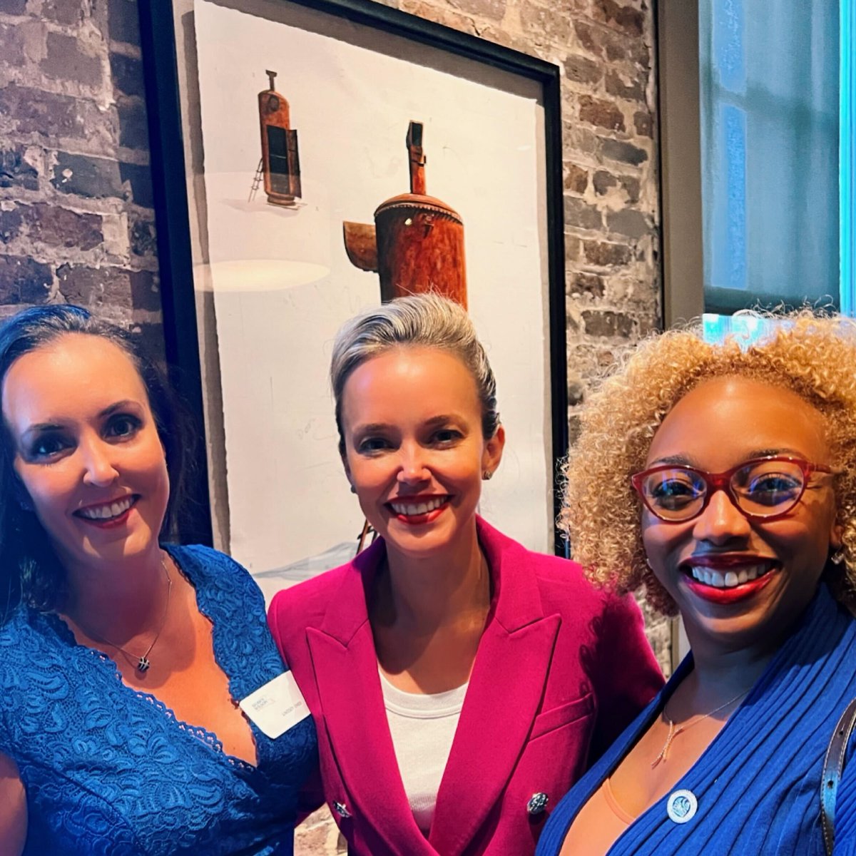 Candace Newell tweet media