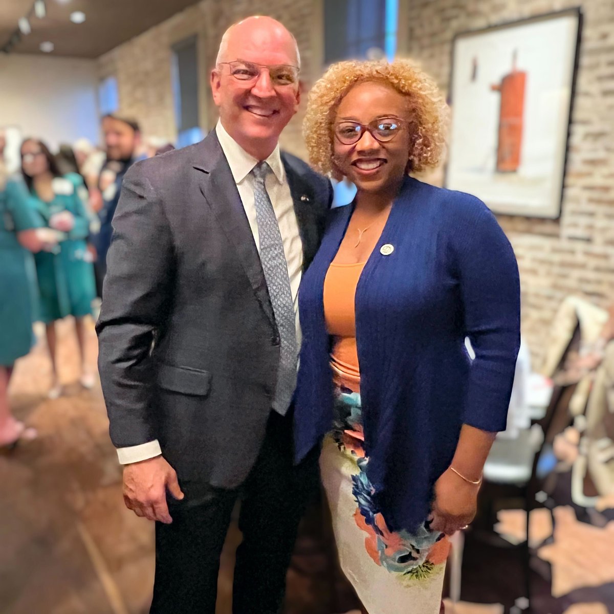 Candace Newell tweet media