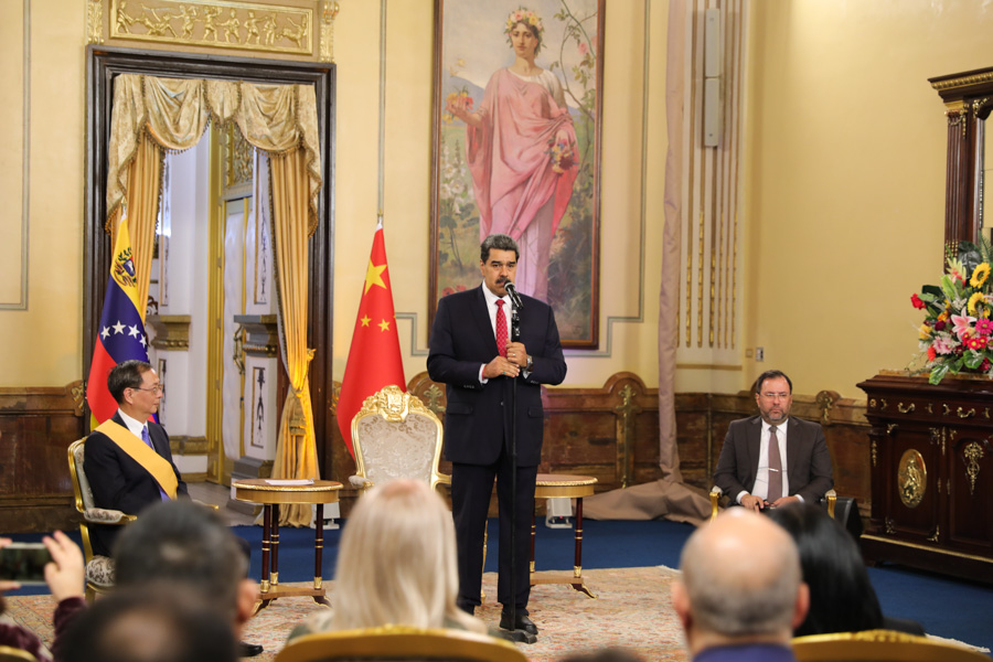 mippci_ven's tweet photo. #NotiMippCI 📰🗞| Presidente Maduro rechaza agresiones a Rusia que buscan escalada nuclear. Lea más ⏩ https://t.co/Xm9ARi0kju
#DuroContraLaCorrupción https://t.co/ptAAqYMAuN