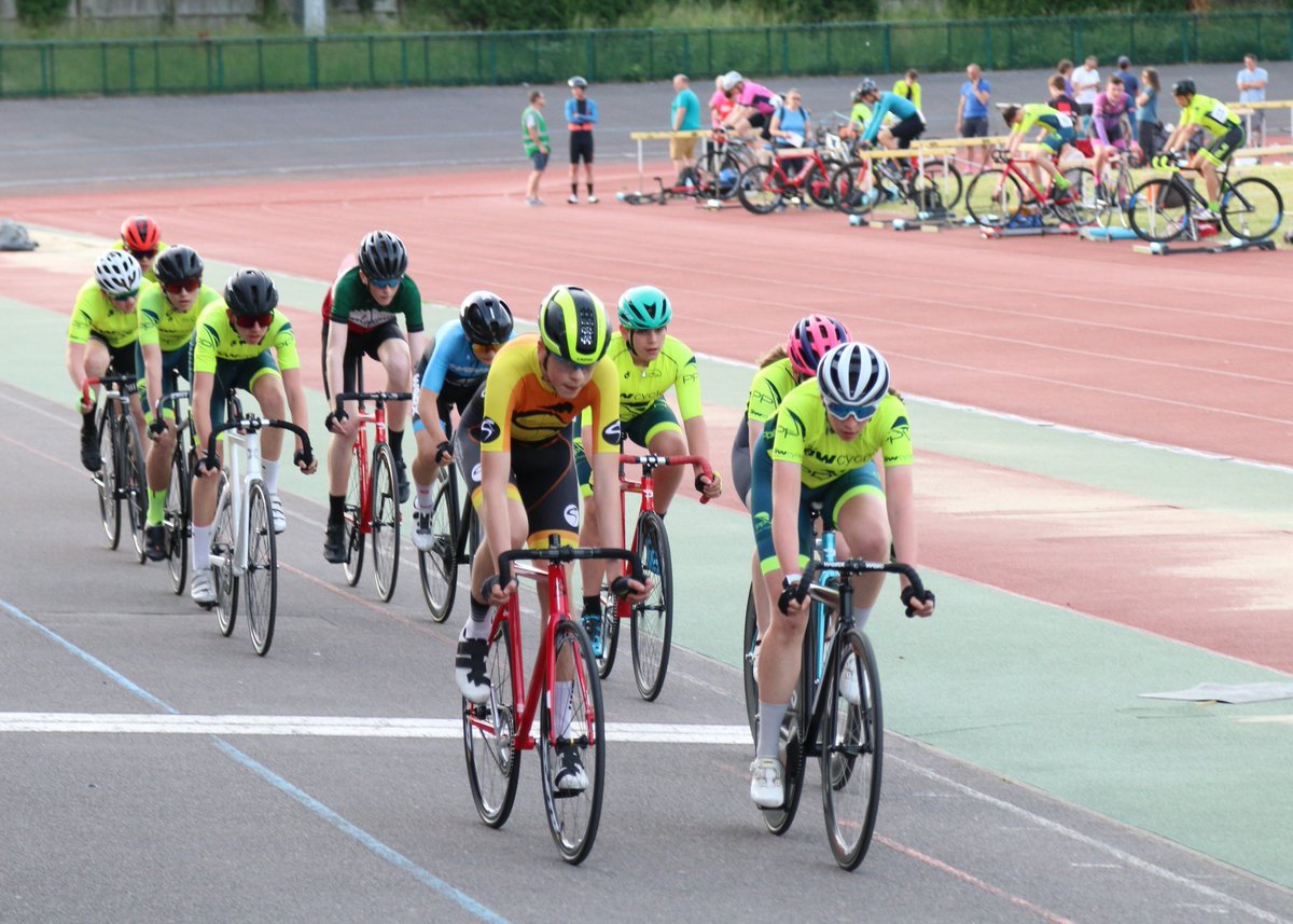 Track Racing at Palmer Park, Reading for 2023 starts with an OPEN MEETING at 7pm on Monday 3rd April. BC points will be awarded. Please enter via RiderHQ on this link: riderhq.com/events/p/ukt6a…
<a href="/readingvelorace/">Reading Velo Race</a>
<a href="/PalmerParkVelo/">Palmer Park Velo</a> <a href="/HSlipstreamers/">Slipstreamers</a> <a href="/ReadingCC/">Reading CC</a>
