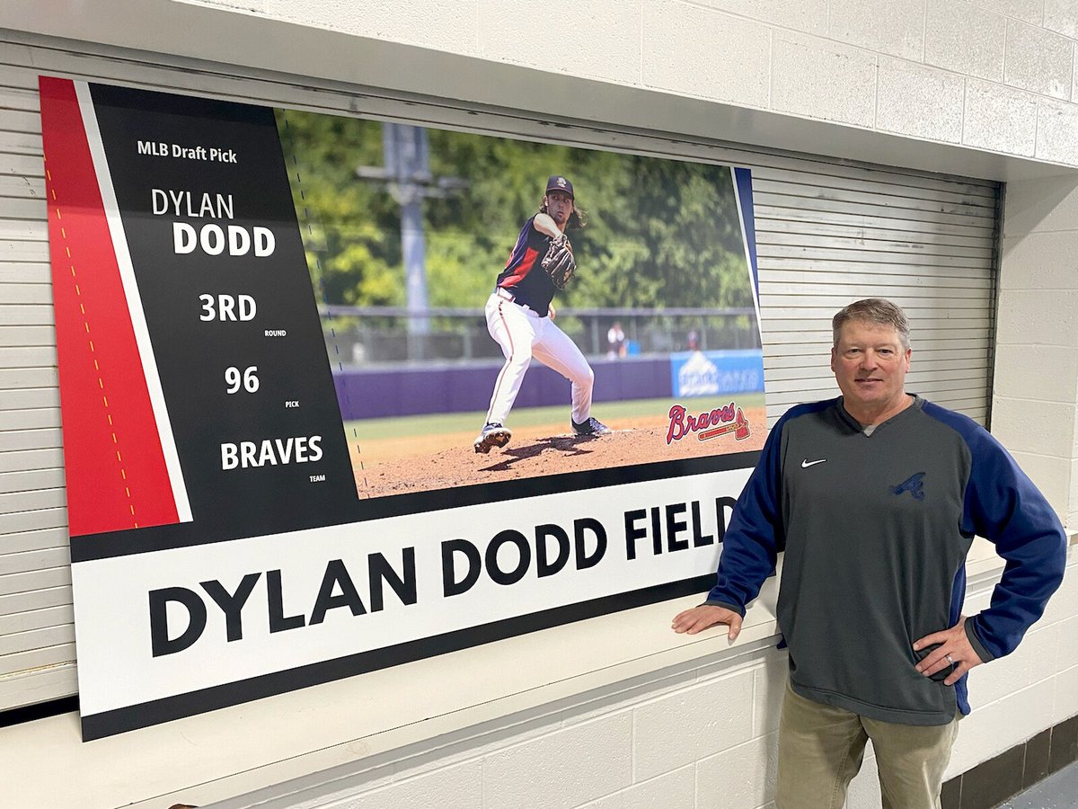 ngpreps's tweet photo. Dylan Dodd's excitement over learning Sunday that he'll soon make his MLB debut with the Atlanta Braves extends to the @BHRABlueDevils alumnus' family and friends ...

— Dodd speaks to @clikasNG: https://t.co/MvYBmbkchX

— Dodd's father weighs in: https://t.co/7Sb5URLimD https://t.co/2339ts8Vj3