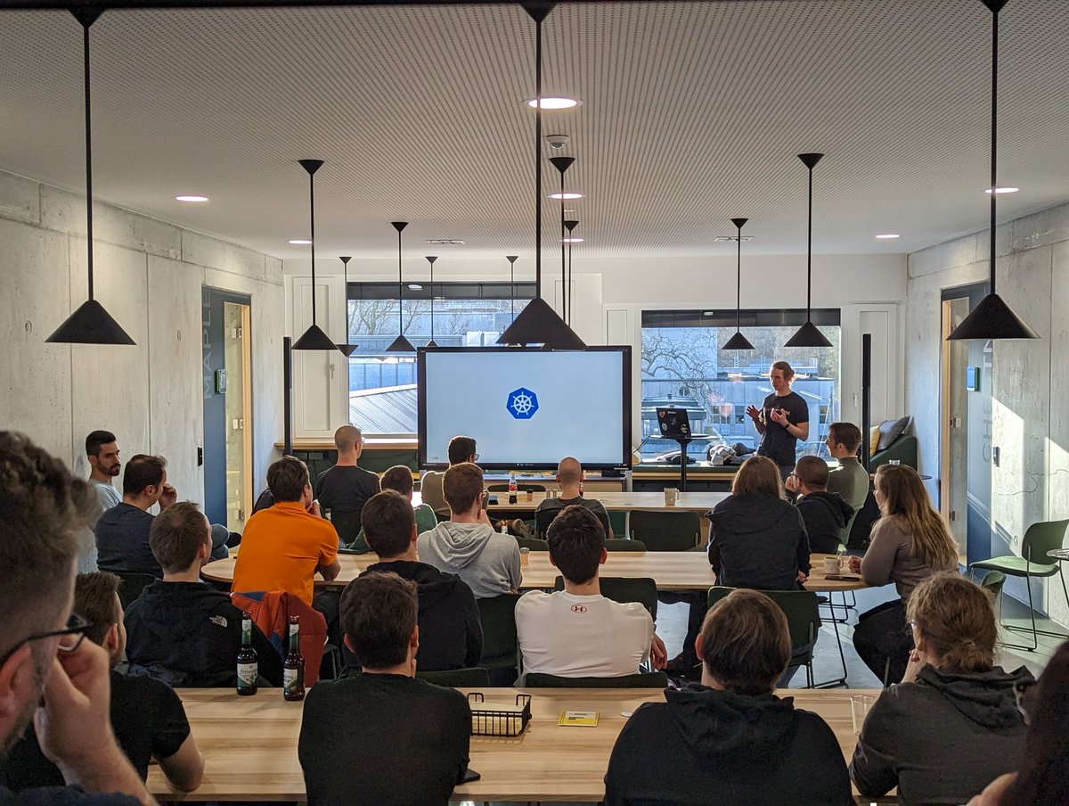 Full house today at the <a href="/CloudNativeLinz/">Cloud Native Linz</a> meetup! 🤩

Thanks to our host for tonight: <a href="/Dynatrace/">Dynatrace</a> 🙏