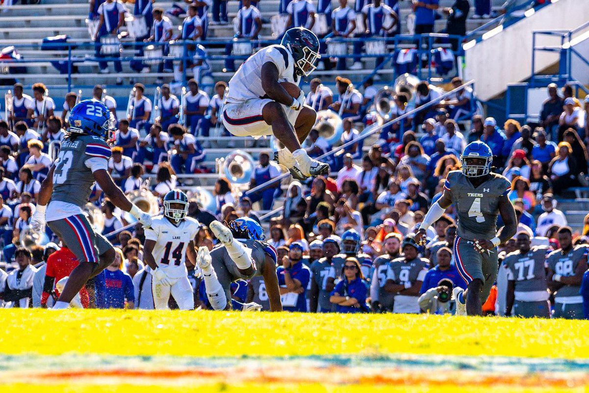 After another great conversation with <a href="/CoachTL2/">Tommie Lewis Jr</a> I am Very blessed to receive another offer from THE LANE COLLEGE ‼️‼️<a href="/LaneAthletics/">Lane College Dragons</a> <a href="/CoachTL2/">Tommie Lewis Jr</a> <a href="/RecruitGeorgia/">Recruit Georgia</a> <a href="/RivalsPortal/">resting</a> <a href="/247SportsPortal/">247Sports Transfer Portal</a>