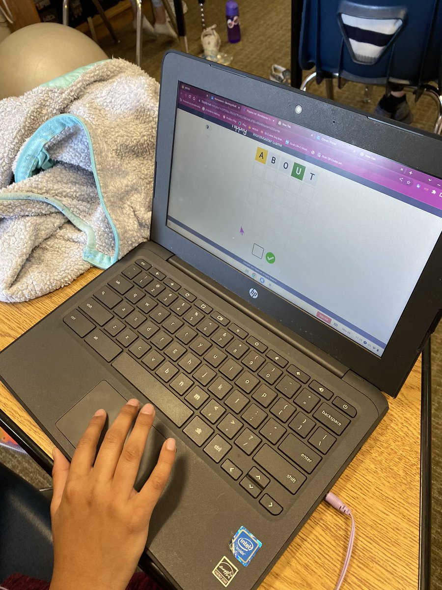 Regan Cole tweet media