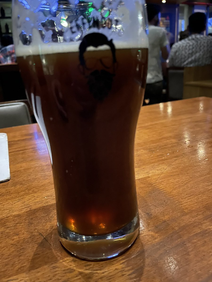 HungryBaba's tweet photo. I like my beer as my life , bitter ! #effingut #colaba #mumbai https://t.co/wPRdM50cDL