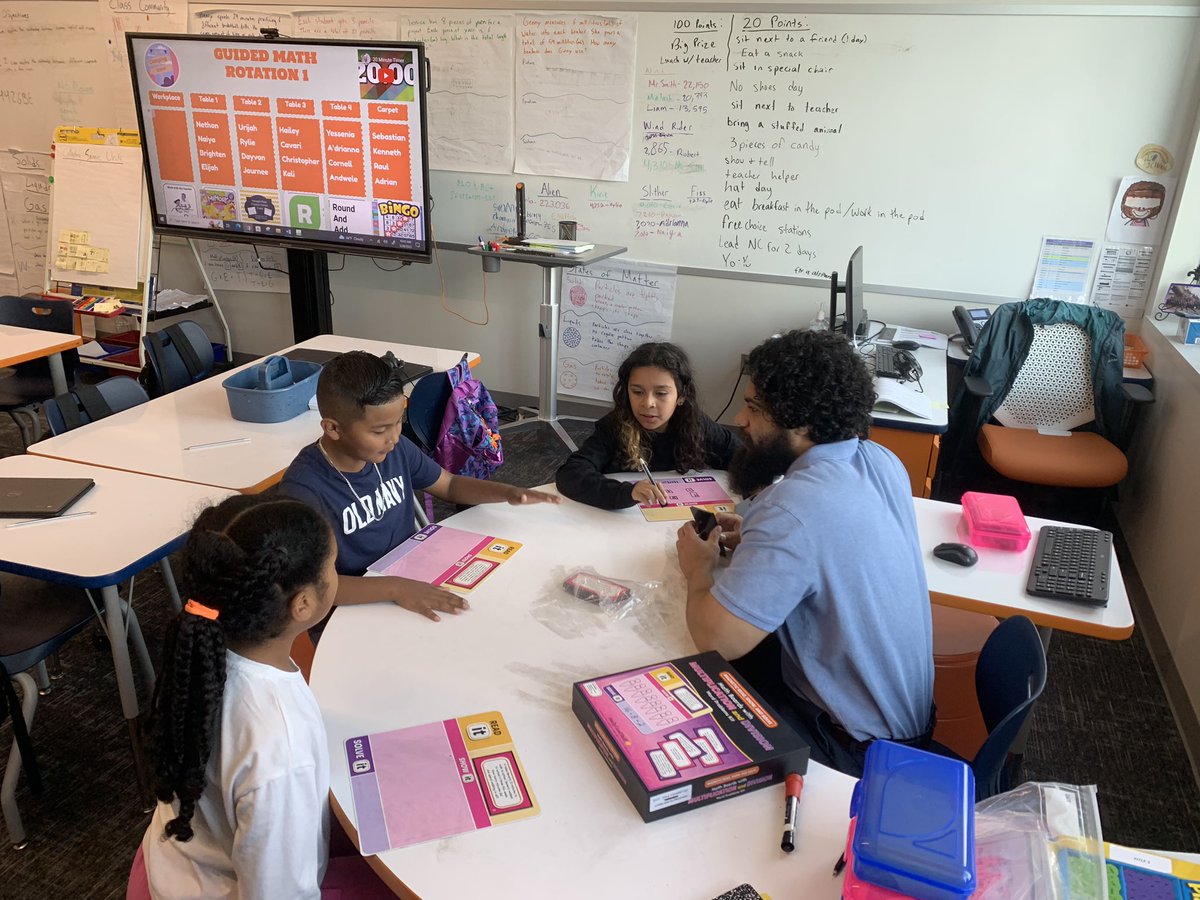 mfalquez4's tweet image. Math Madness is happening at Lakeland @HumbleElemMath #marchmathmadness Be the light