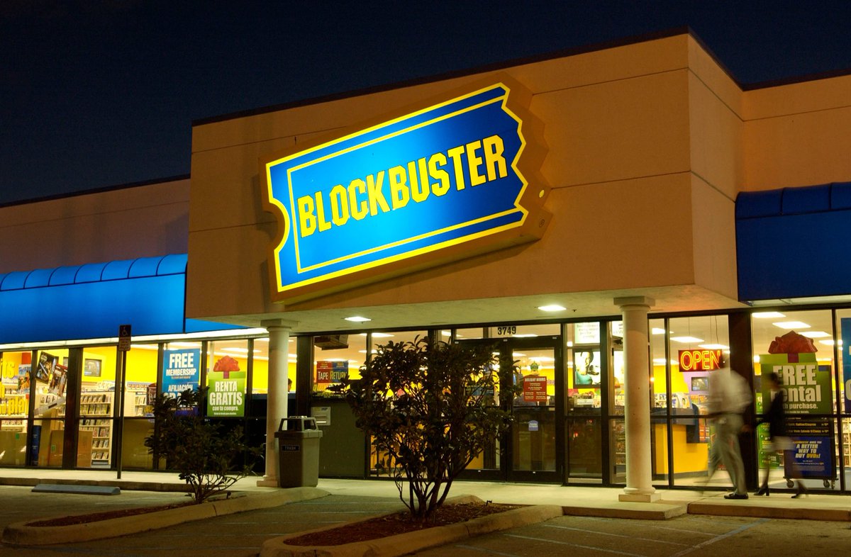 SaycheeseDGTL's tweet photo. Blockbuster might be making a comeback! https://t.co/cf0Gdei4Af