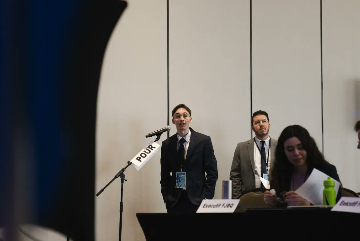 Komarov_Quebec's tweet image. C'est en compagnie de plus d'une centaine de militants que j'étais présent au congrès jeune du @BlocQuebecois.
Content d'avoir pu parler de culture, de langue, d'écologie, de technologie et de défense.
La relève souverainiste est présente en force et en route vers le pays!