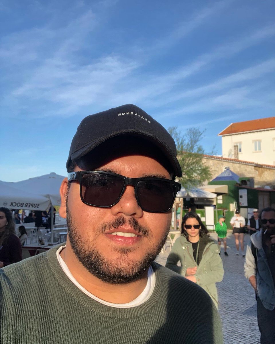 higucomh69's tweet photo. só pra deixar registrado que estou apaixonado por Cascais 🌊 https://t.co/J49K0CsEky