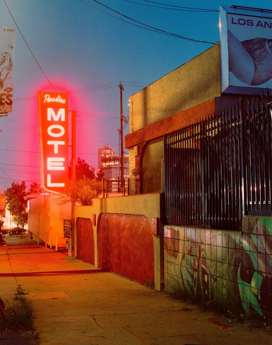 takeuchifilm's tweet image. My art on SuperRare