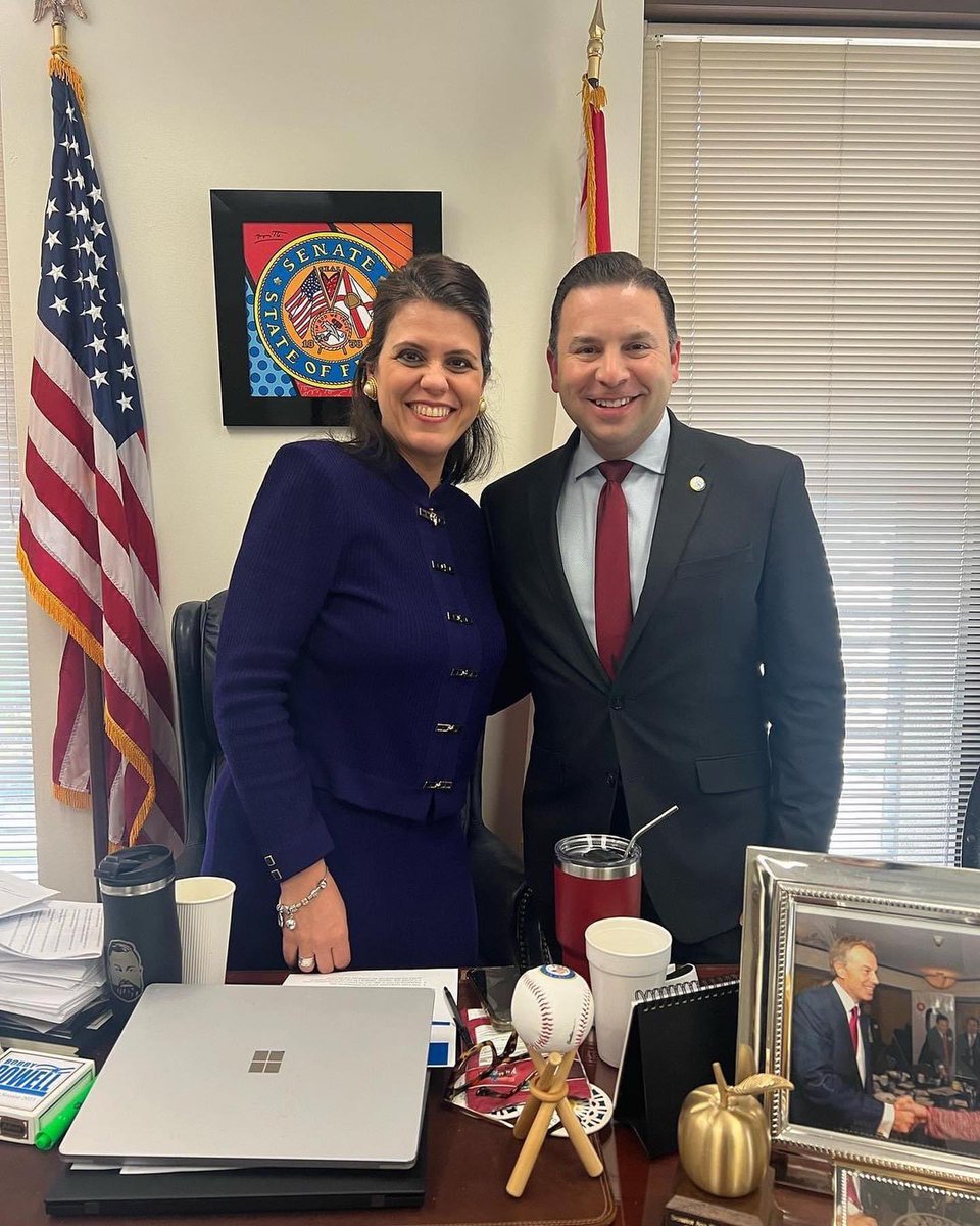 DadeDelegation's tweet photo. Danny Espino, Miami-Dade County School Board Member met with Delegation members at the State Capitol!

1. Rep. Vicki L. Lopez 
2. Rep. Alex Rizo
3. Rep. David Borrero
4. Chairwoman, Sen. Ana Maria Rodriguez 

#RepVickiLopez #Dadedelegation https://t.co/F6CTvvnLwh