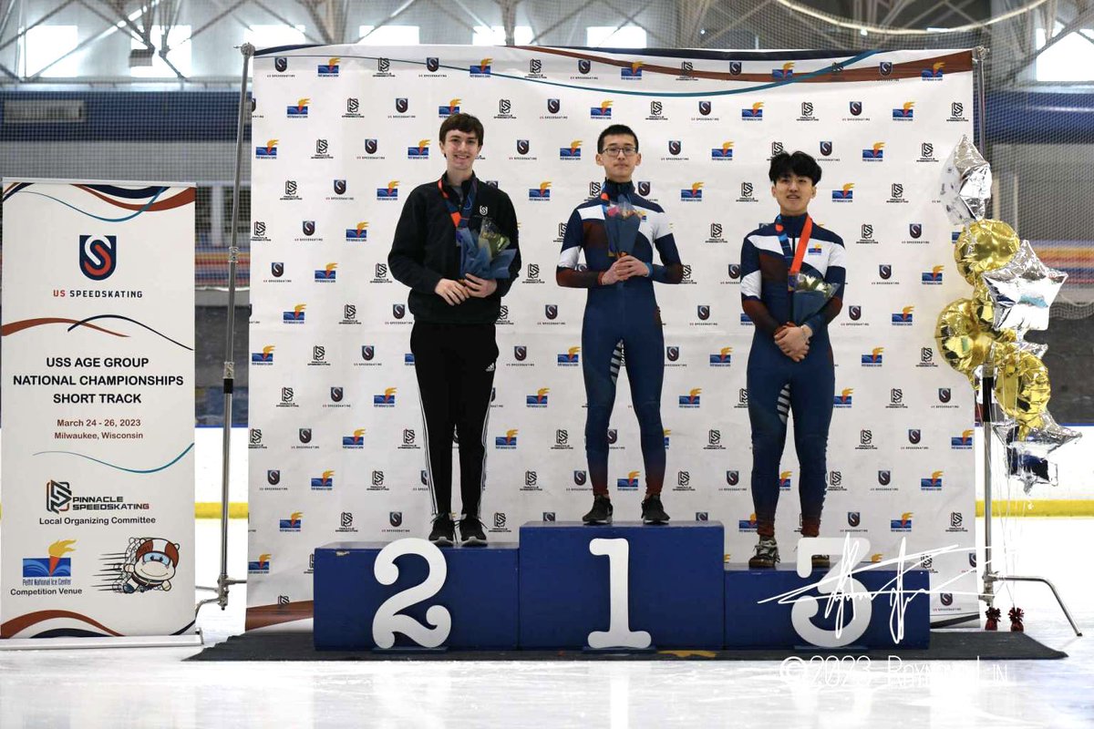 Elmbrook Speedskating Club (@clubelmbrook) on Twitter photo Aaron Liu - BCHS ‘23
US Speedskating Short Track Age Group Nationals Champion 🏅️
Junior A & OPEN (17 - 29 years old) Men Division
<a href="/ElmbrookSchools/">Elmbrook Schools</a> <a href="/BCHS_SDE/">Brookfield Central HS 🇺🇸</a> <a href="/BC_lancer_FB/">Brookfield Central FB</a> Aaron Liu - BCHS ‘23
US Speedskating Short Track Age Group Nationals Champion 🏅️
Junior A & OPEN (17 - 29 years old) Men Division
<a href="/ElmbrookSchools/">Elmbrook Schools</a> <a href="/BCHS_SDE/">Brookfield Central HS 🇺🇸</a> <a href="/BC_lancer_FB/">Brookfield Central FB</a>