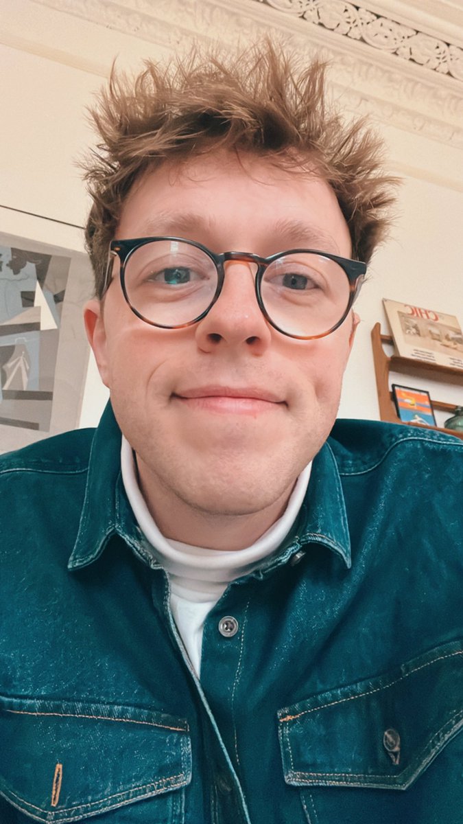 decobanduk's tweet photo. Who’s ready for some new music then?? https://t.co/vnAMeFd7OH
