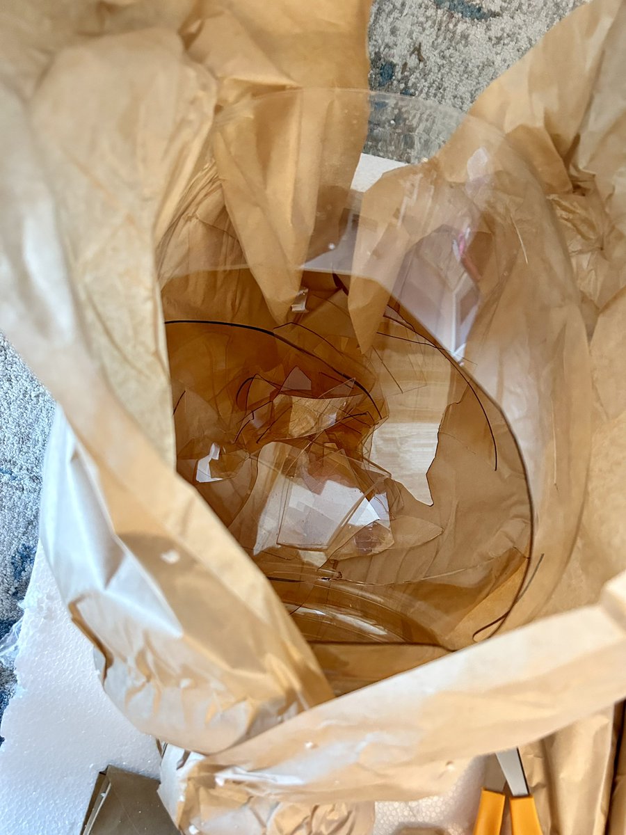 JUnfiltered's tweet photo. @FedExHelp @Wayfair, this is *not* just what I need. It probably didn’t help that the package was delivered upside down, with the glass on the bottom. https://t.co/VXh1Ek2UCe