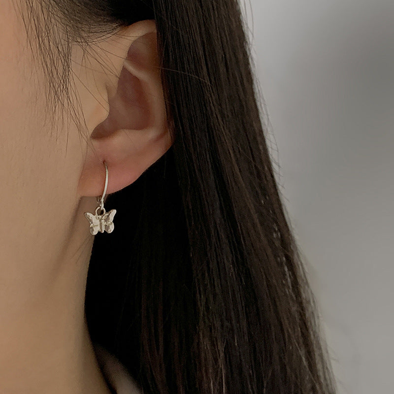 ShopUntilHappy's tweet image. Add some sparkle to your day with our earrings!
shopuntilhappy.com/products/simpl…

#jewelrylover #jewelrycomponents #jewelryphilippines #earringclip #clayearrings #earringdiamond #earringdiy