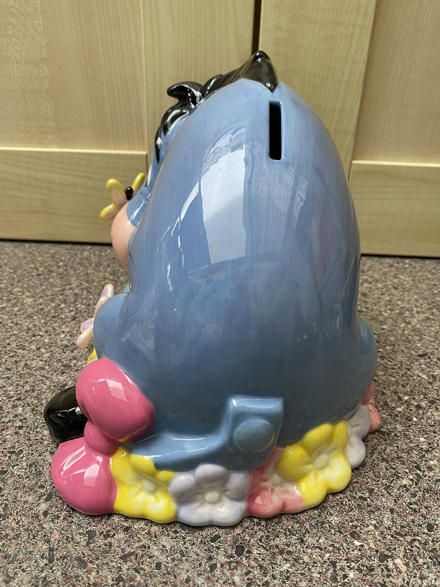 Poor Eeyore once was sore, he's not anymore.
Large ceramic moneybox I restored. #chinarepair #chinarestoration
