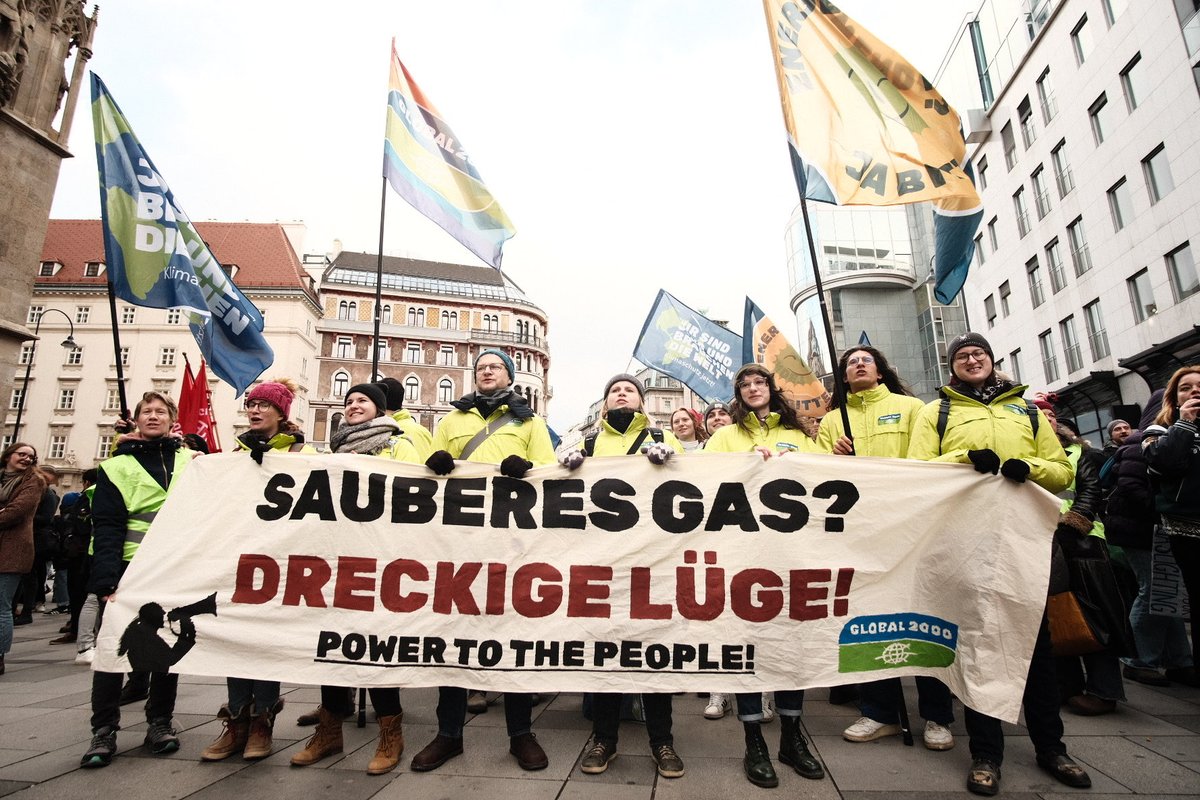 Wir lassen uns nicht länger Märchen erzählen! Die Gaslobby darf nicht länger hinter verschlossenen Türen unsere Zukunft verkaufen! #blockgas #blockegc #powertothepeople