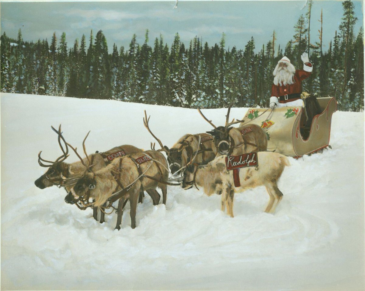 TimMTrainor's tweet photo. Santa and his transportation. https://t.co/d9zSkg1yRr