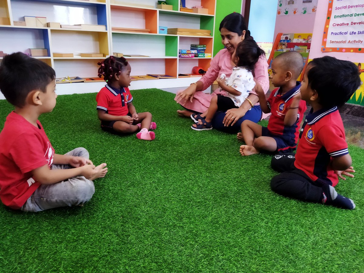MontessoriDaisy's tweet photo. A bit of playing, a bit of singing, a bit of painting and A lot of fun... That's how our toddlers' classes look...
#daisymontessorischool #daisymontessori #toddler #toddlers #playgroup #playgroupclass #preschool #prek #montessorischool https://t.co/PqRmyZ4ADF