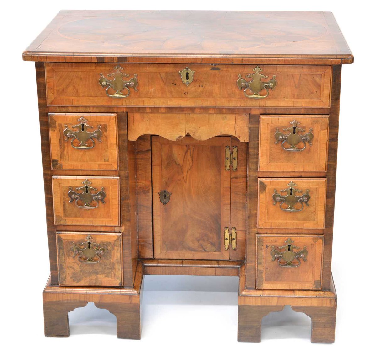 Wilson55Auction's tweet photo. Our sensational Fine & Classic sale is now online. The sale is on Thursday 6th April at 11am. Viewing begins next week and includes an evening viewing, click the link to view the sale https://t.co/xQN8V5oNy9 #auctions #nantwich #cheshire #fineart #auctionviewing https://t.co/RM2bhZ5q9G