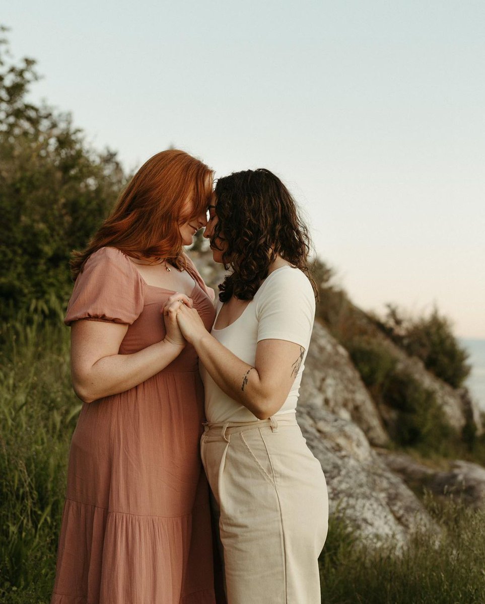 evollgbt's tweet photo. Two beautiful brides: Emily and Jess (@emily.and.jess) ππ³οΈβπ
π - Cypress Pop-Up
#engayed #engagement #shesaidyes #surpriseproposal #engagement #twoproposalsarebetterthanone #engagementring #she_saidyes #willyoumarryme #futuremrs #proposalstory #equallywed #loveislove https://t.co/QCE1oaCOry
